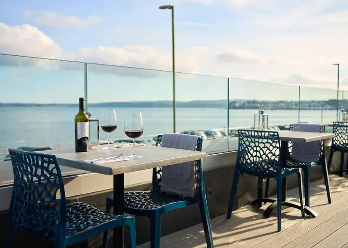 Channel View Boutique Hotel - Adults Only